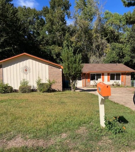 Ocean Springs House: 1109 LeBadine Court