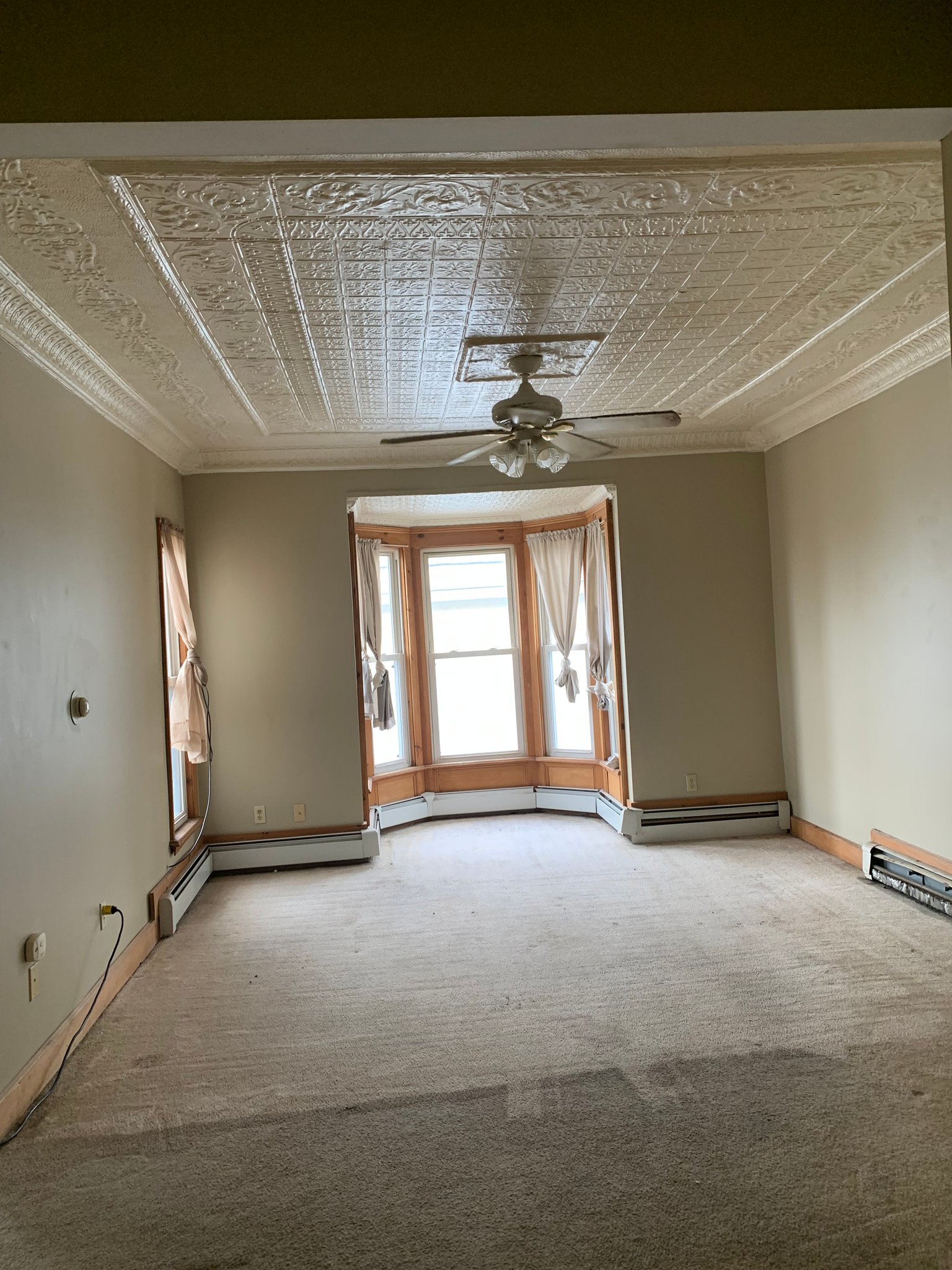 Whitehall Multiplex: 106 Broadway