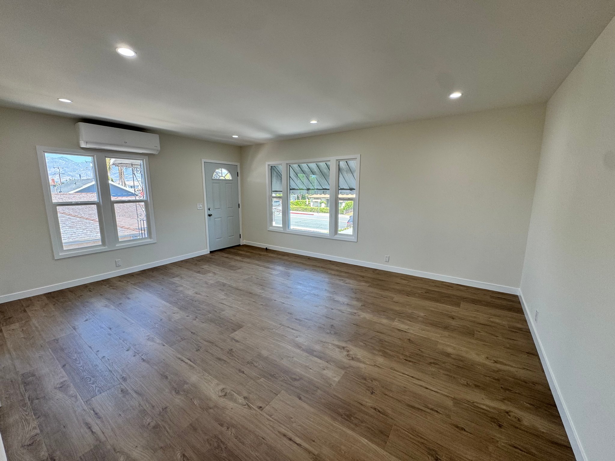 Alhambra Multiplex: 911 S. Atlantic Blvd