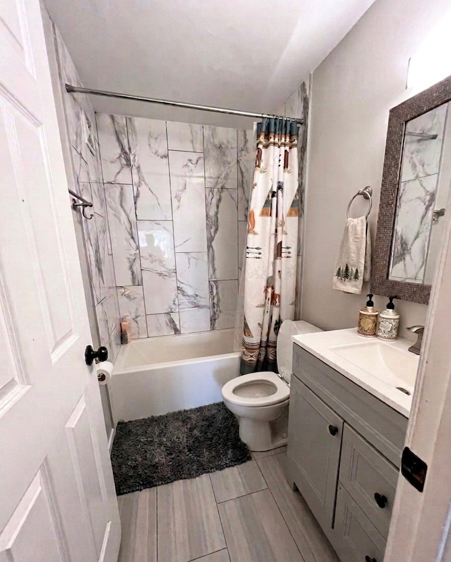 Minneapolis Condo: 121 S Washington Ave, Apt 904