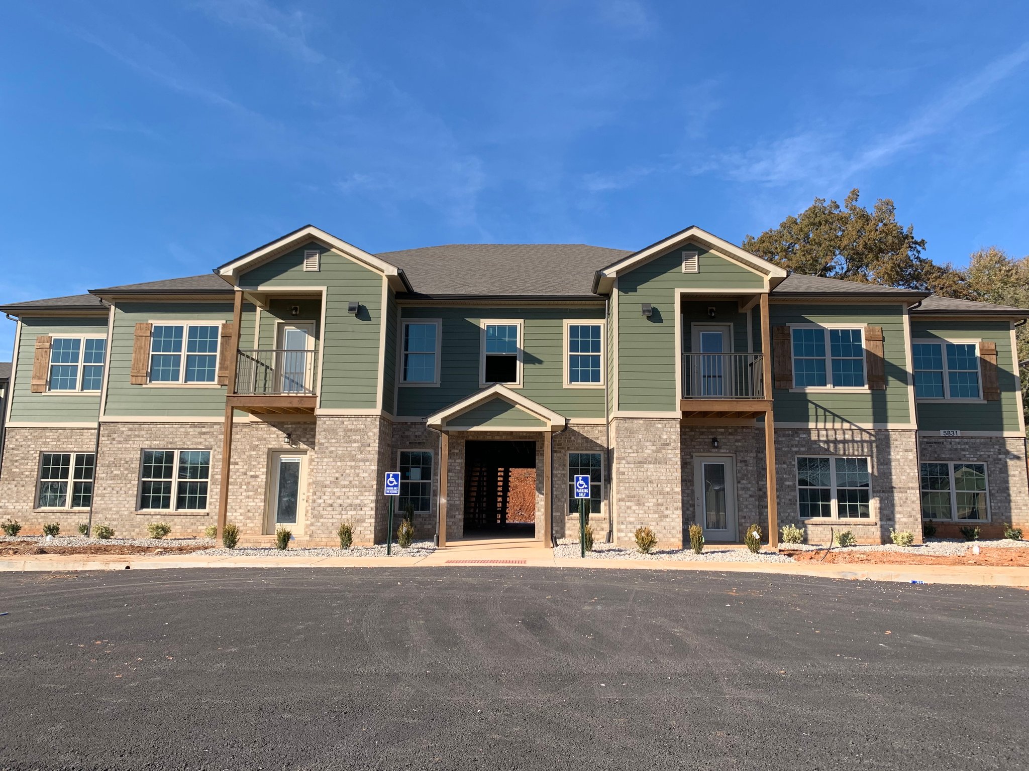 Bowling Green Apartment: 5831 Otte Court