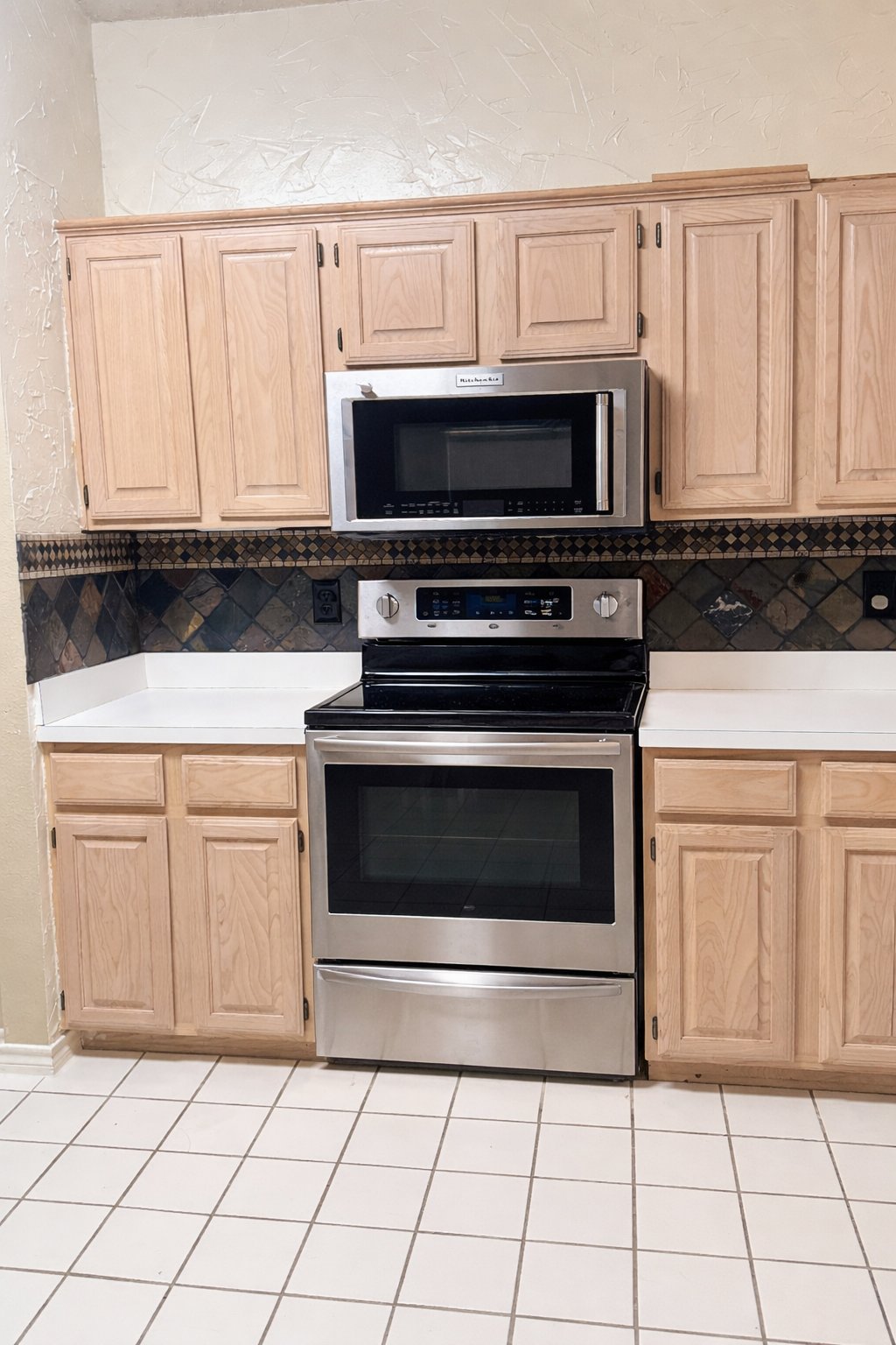 Sachse House: 7011 Cottonwood Cir