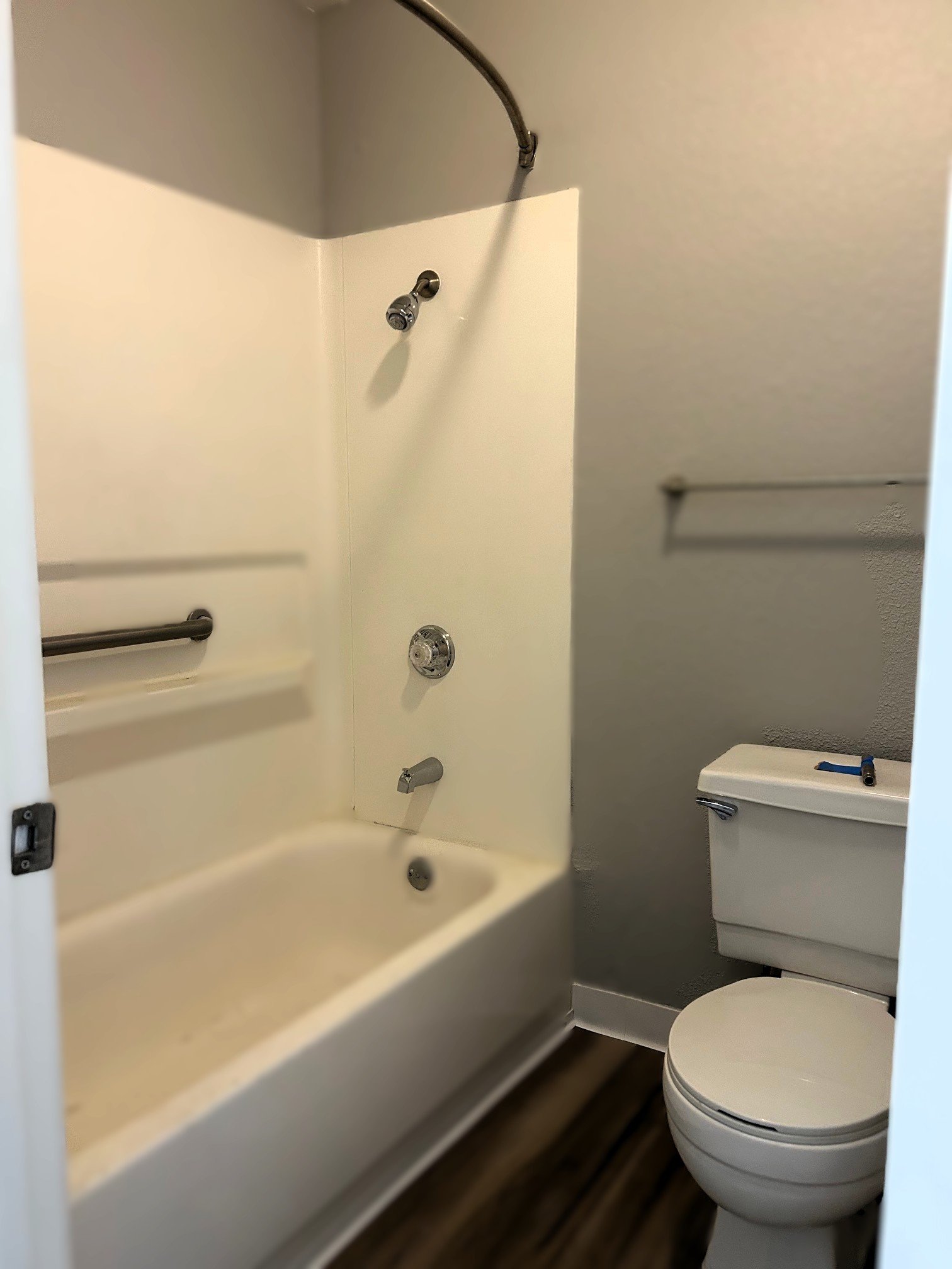 Sacramento Apartment: 1181 Fulton Ave