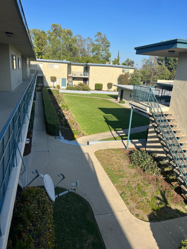 Claremont Apartment: 750 W. Bonita Ave