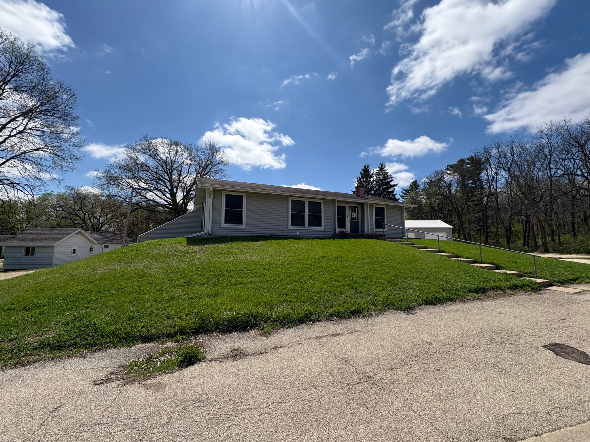 Dixon Multiplex: 661 Reynoldswood Drive 1st