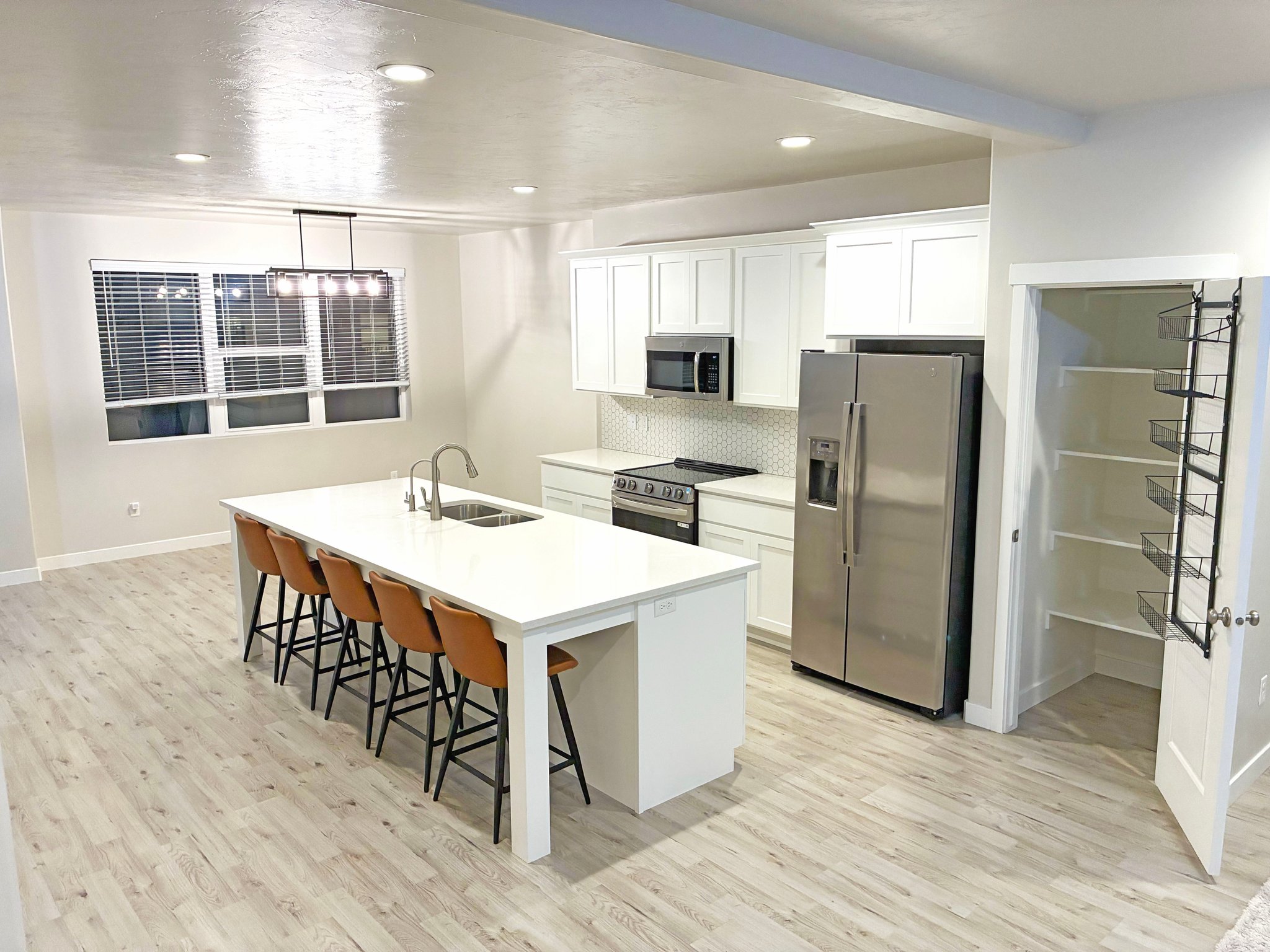 American Fork Townhome: 778 W Bronze Leaf Rd,