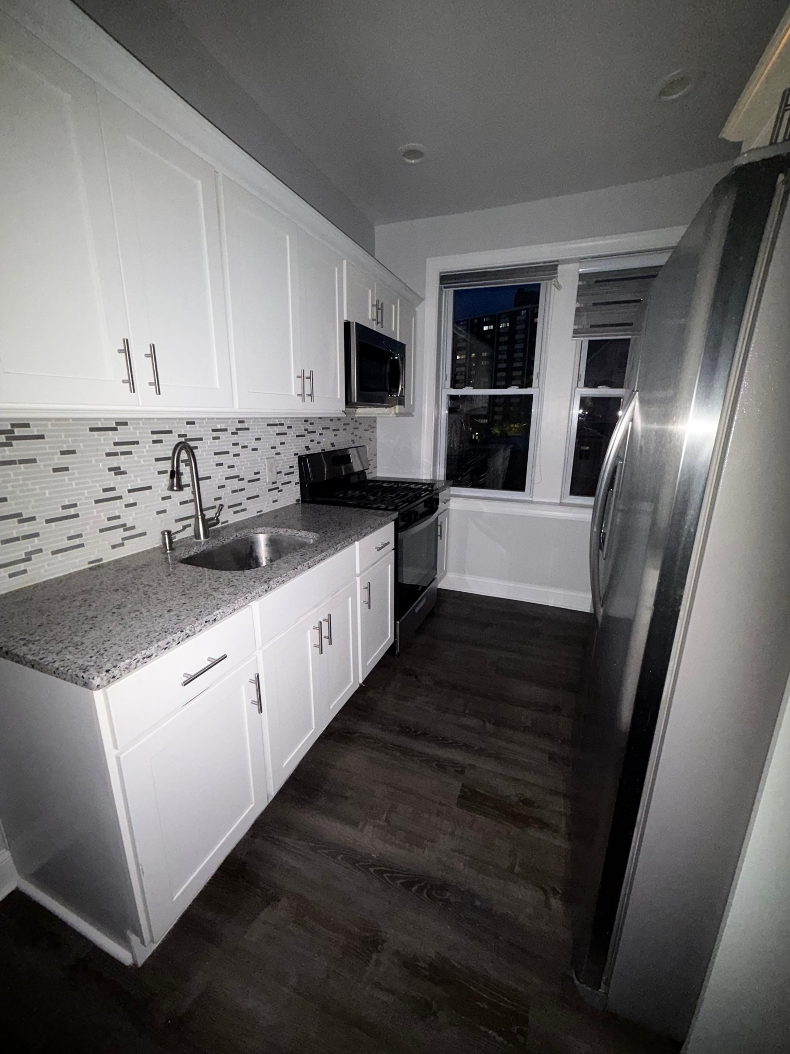 Orange Apartment: 230 Washington St