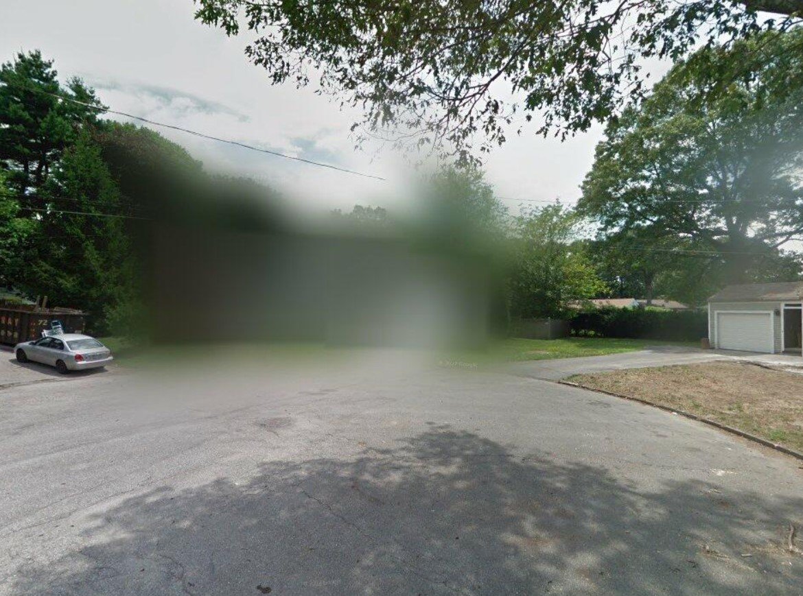 Roseville House: 1312 Longfellow Cir