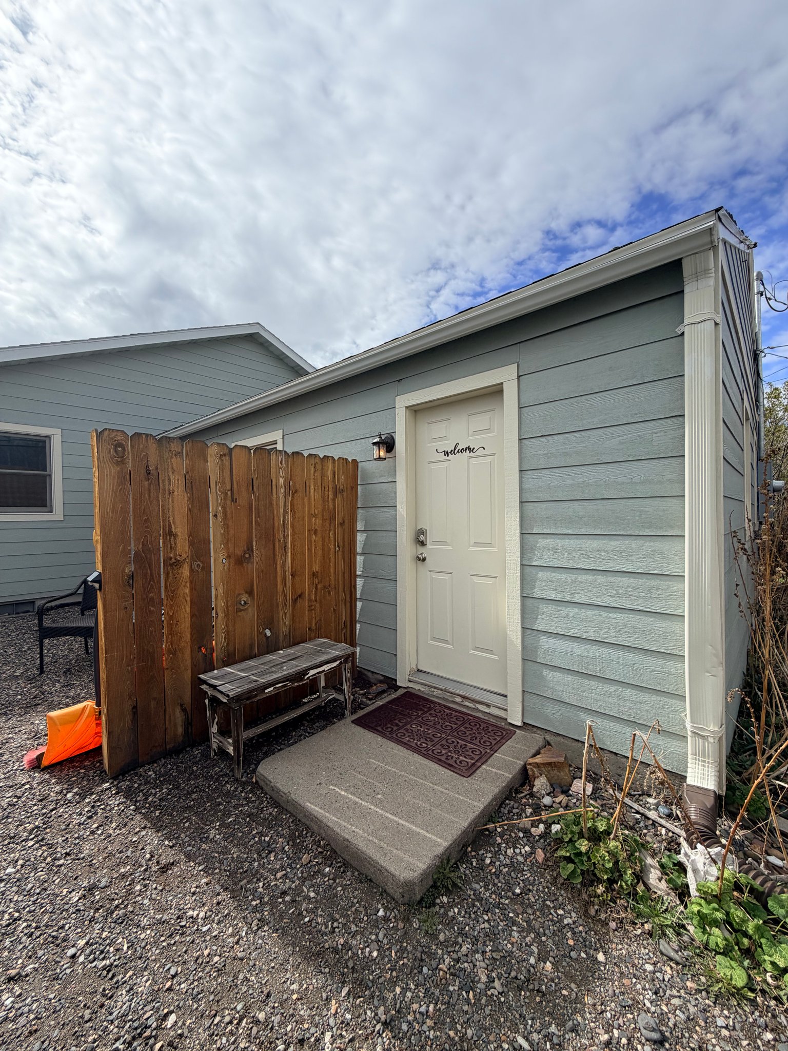 Livingston Townhome: 405 S 12th