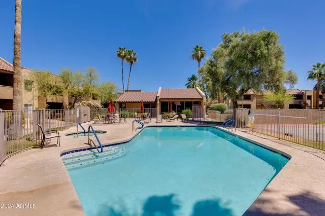 Scottsdale Condo: 5877 N Granite Reef Rd