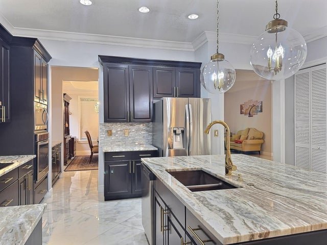 West Palm Beach House: 9183 Nugent Trail