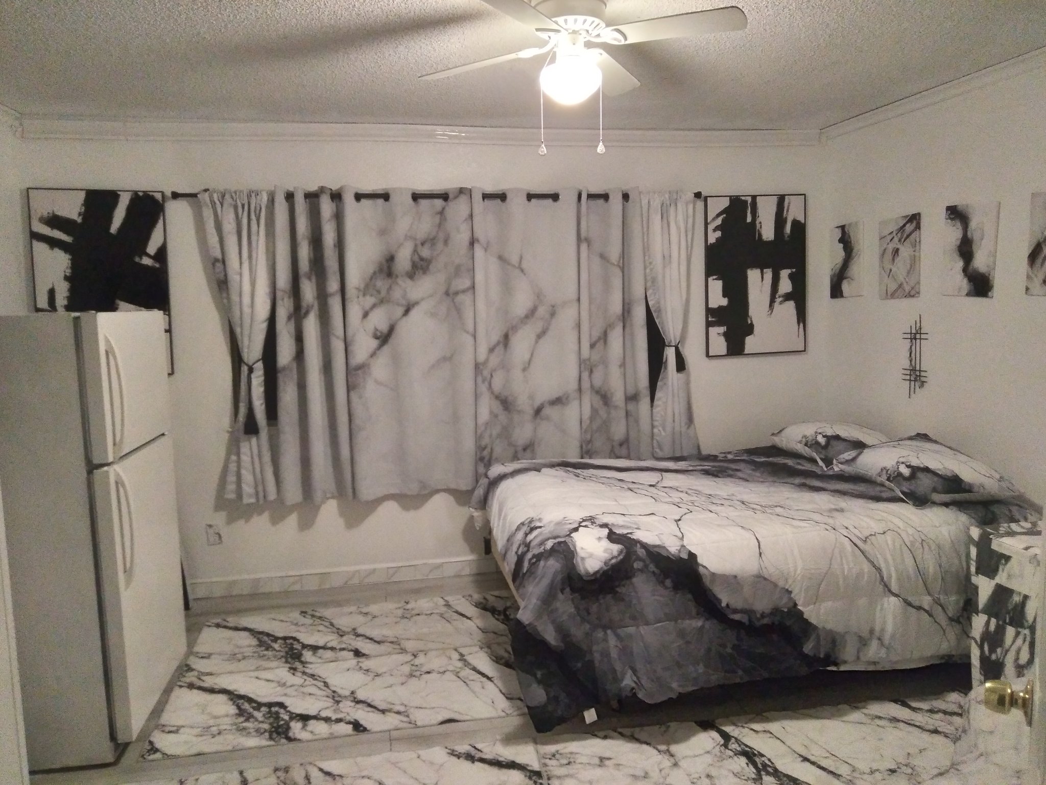 Fresno House: 2380 S Bardell Ave