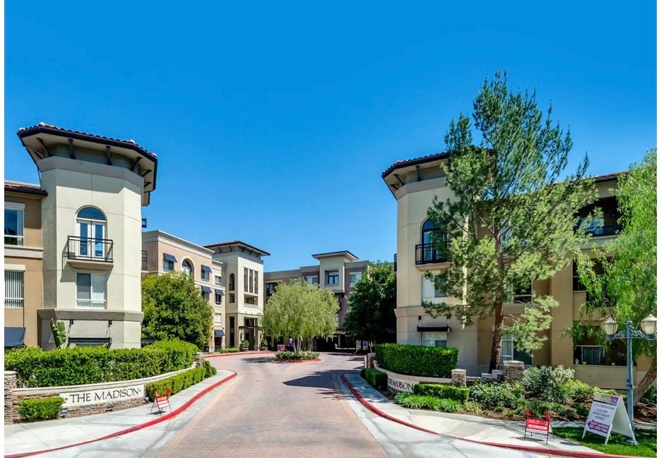 Valencia Condo: 24595 Town Center Dr. #3102