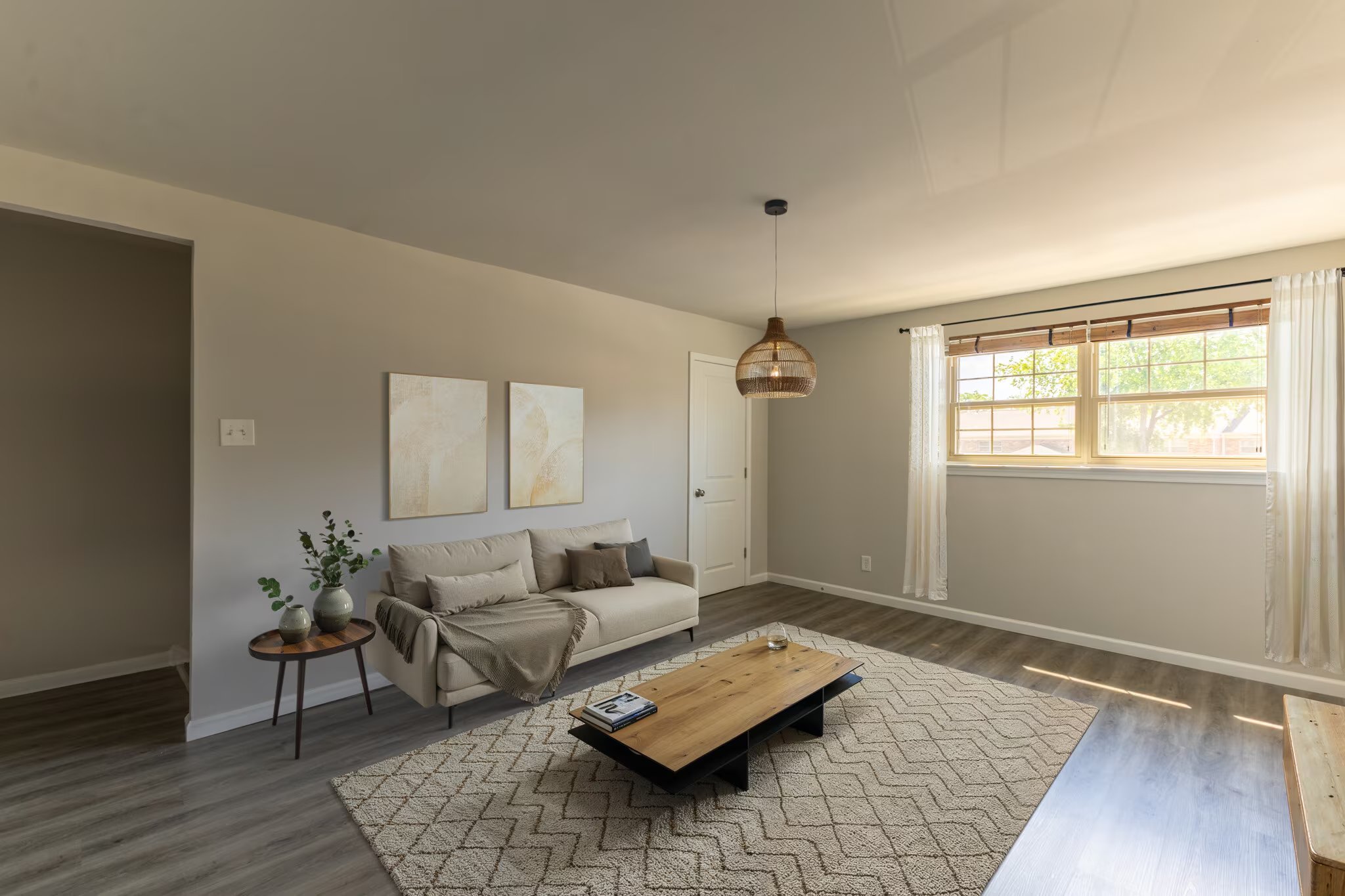 Clementon Townhome: 101 E Gibbsboro Rd, Clementon, NJ 08021