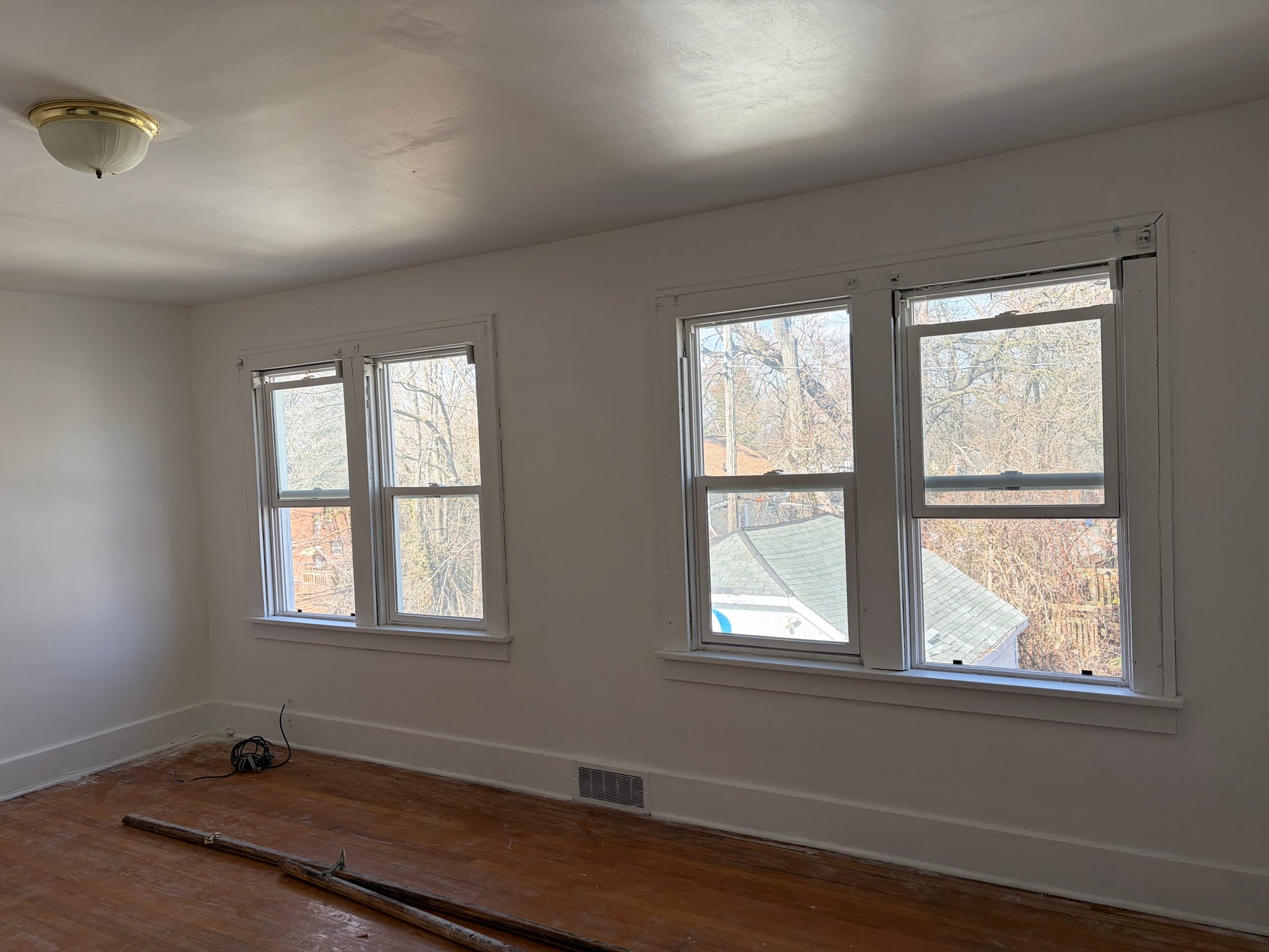 Pontiac House: 1056 Berwick Blvd