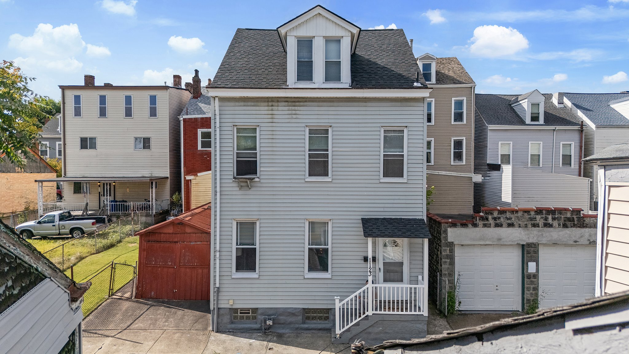 Pittsburgh House: 1123 Brabec Street