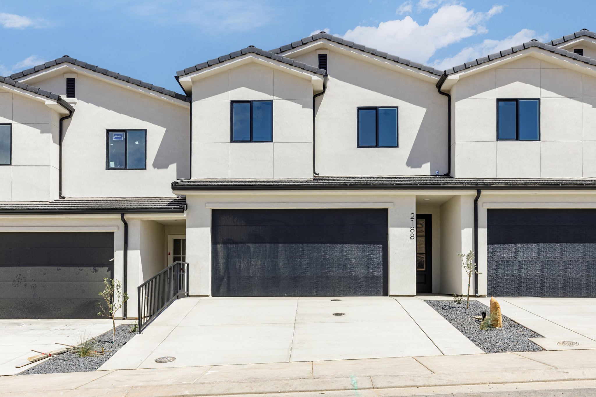 Hurricane Townhome: 2212 W 380 S