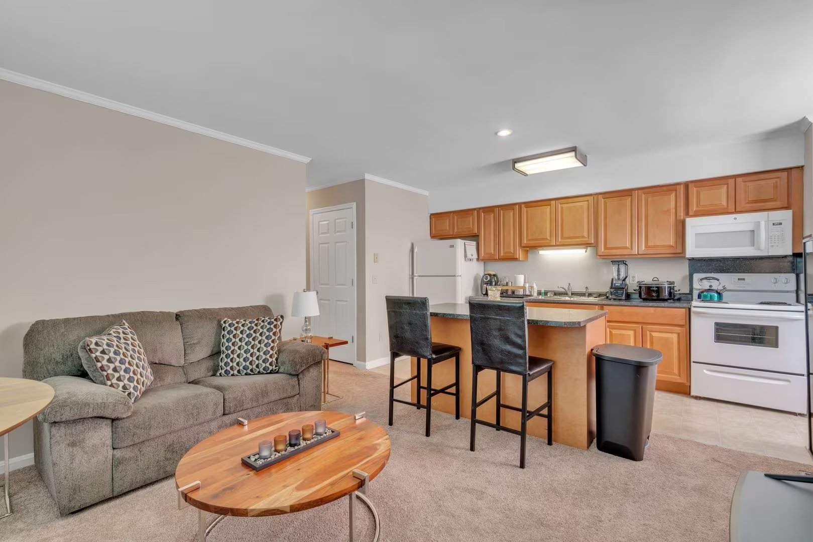 Greenwood Townhome: 1208 Seachase Ln