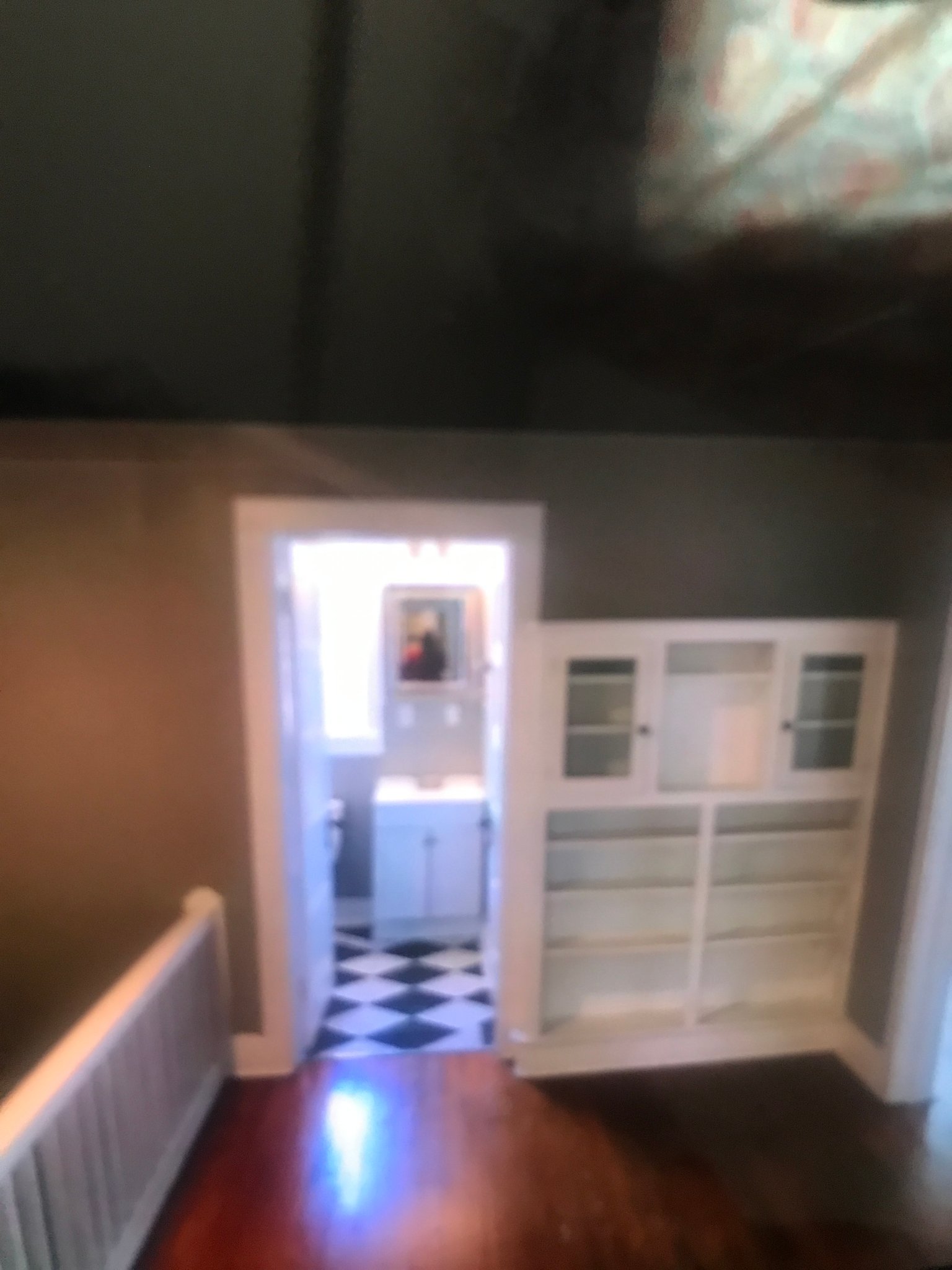 Hearne House: 205 W Evans St