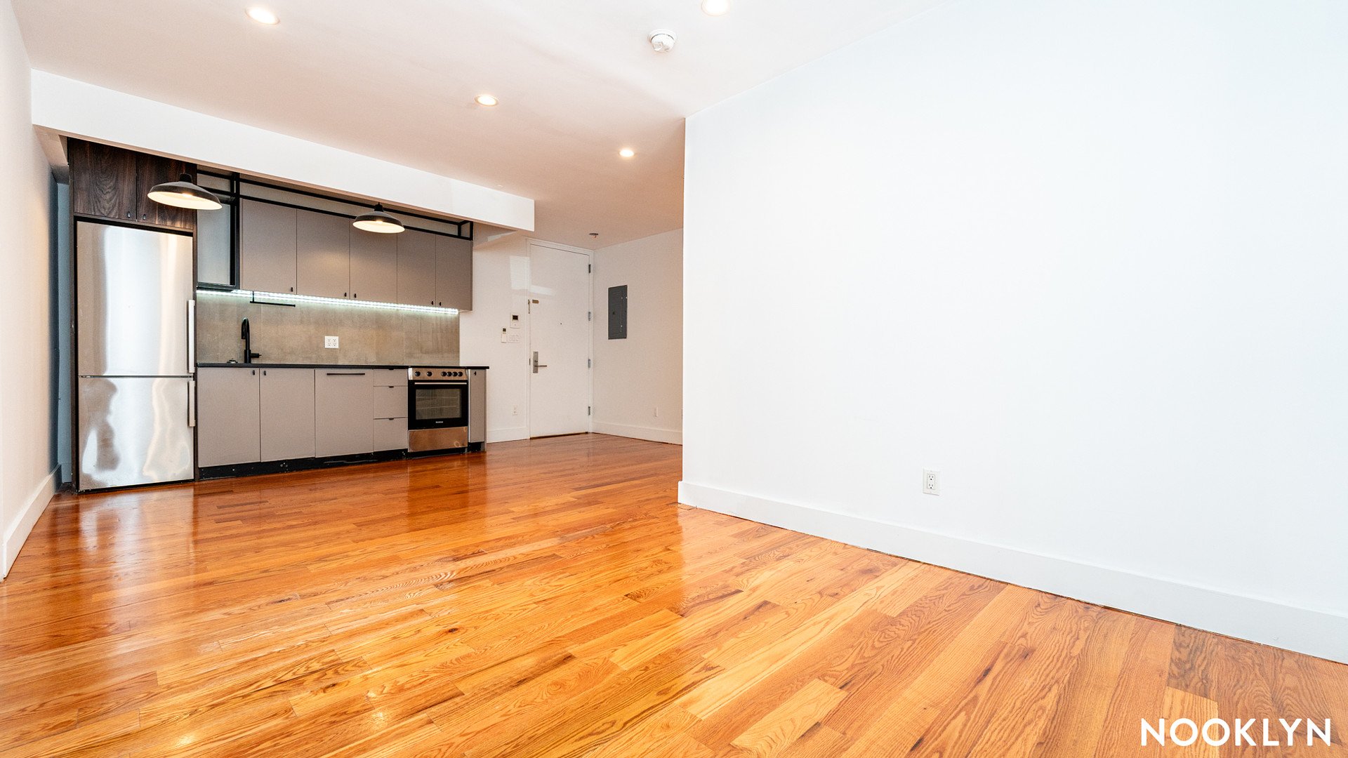 brooklyn Apartment: 620 Parkside Ave