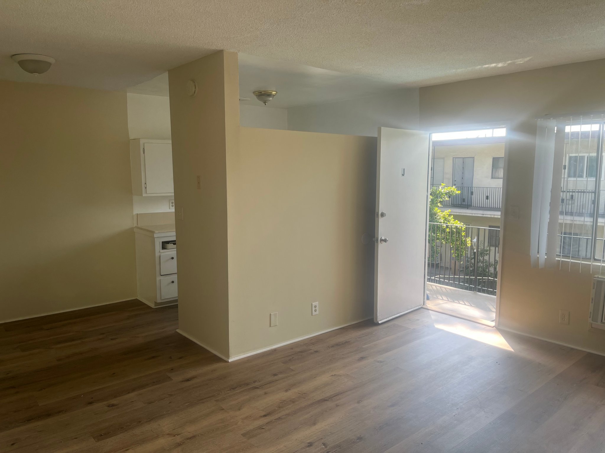 San Gabriel Apartment: 9000 E. Arcadia Ave.