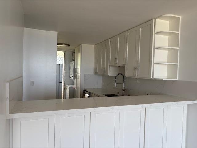 Honolulu Condo: 4300 Waialae Ave.