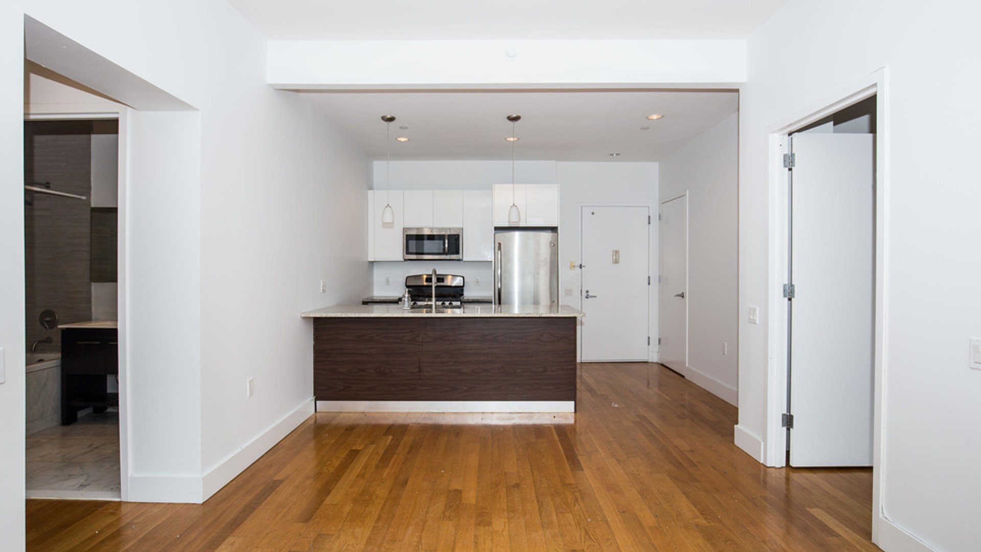 Brooklyn Apartment: 836 Bergen St