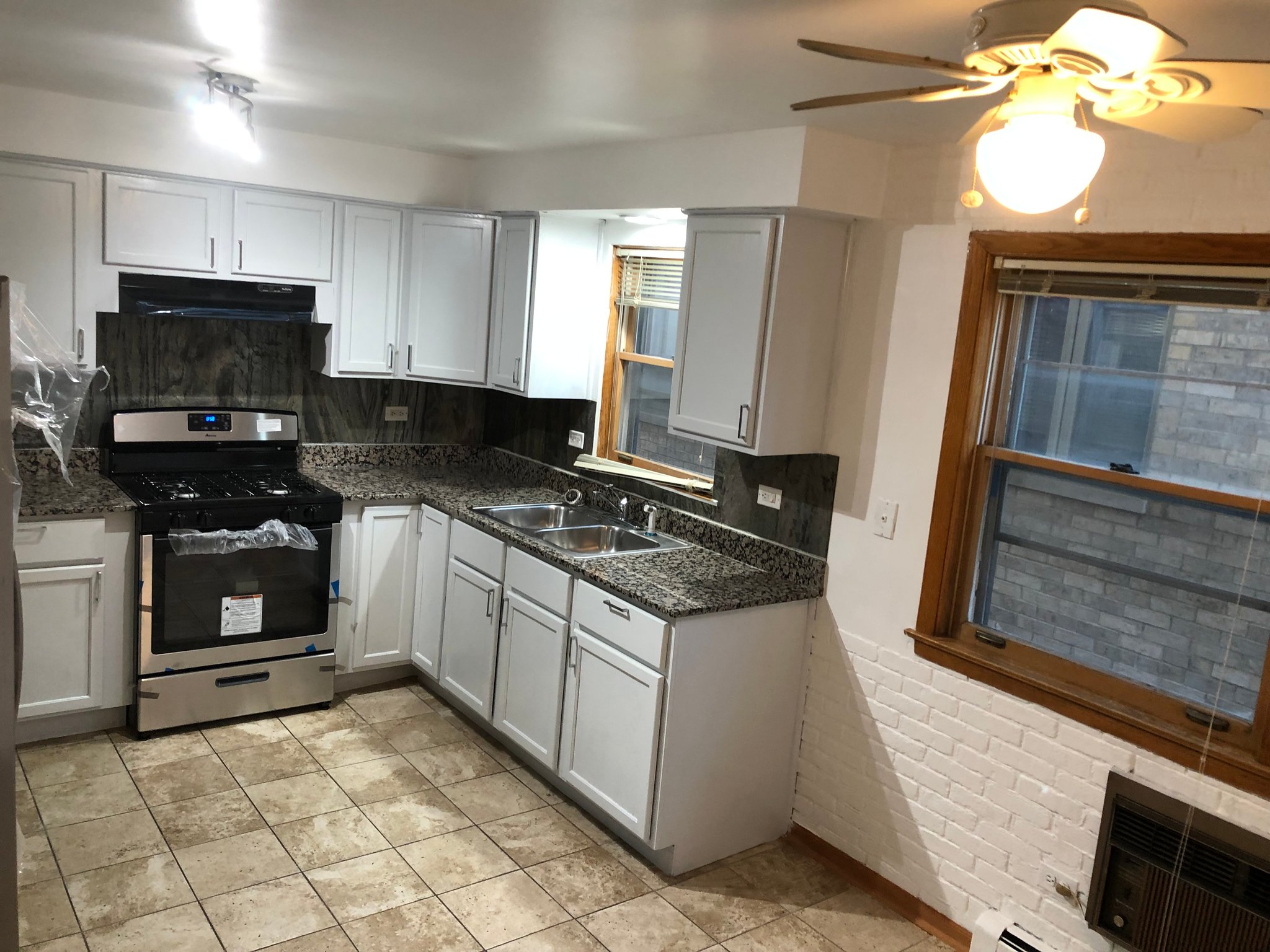 Elmwood Park Apartment: 2327 N 73rd Ave