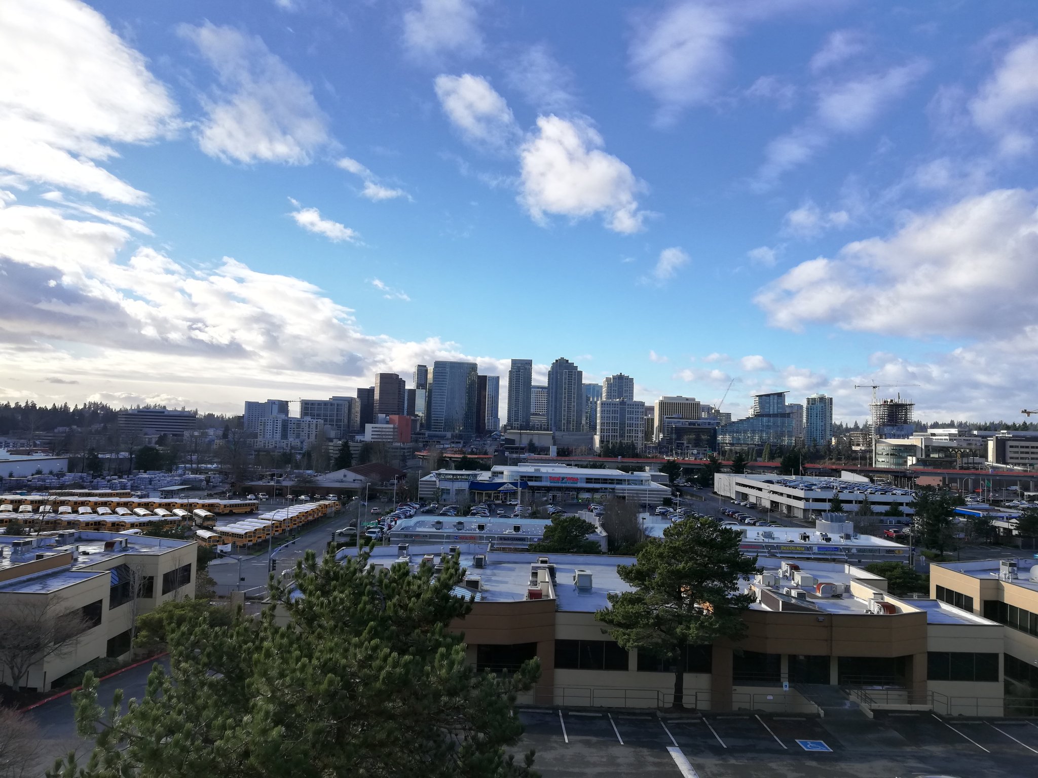 Bellevue Condo: 701 122nd Ave NE