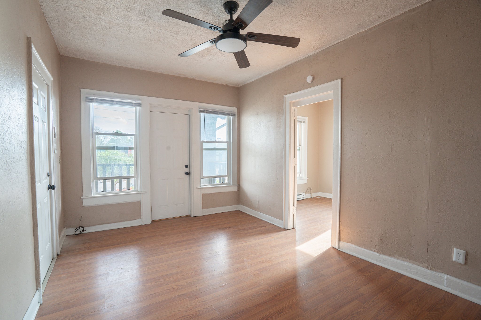 Indianapolis Apartment: 1918 W Washington St