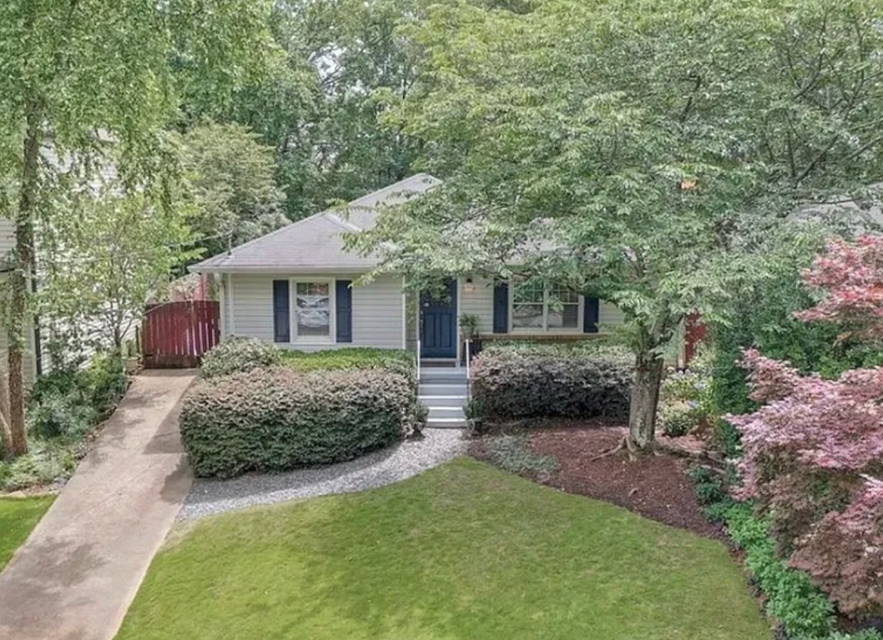 Decatur House: 121 Lockwood Ter