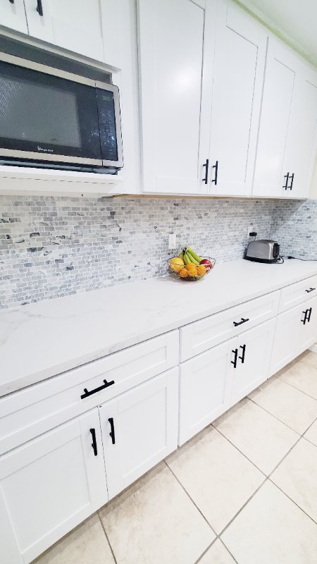 San Diego House: 6342 Plaza Cuernavaca