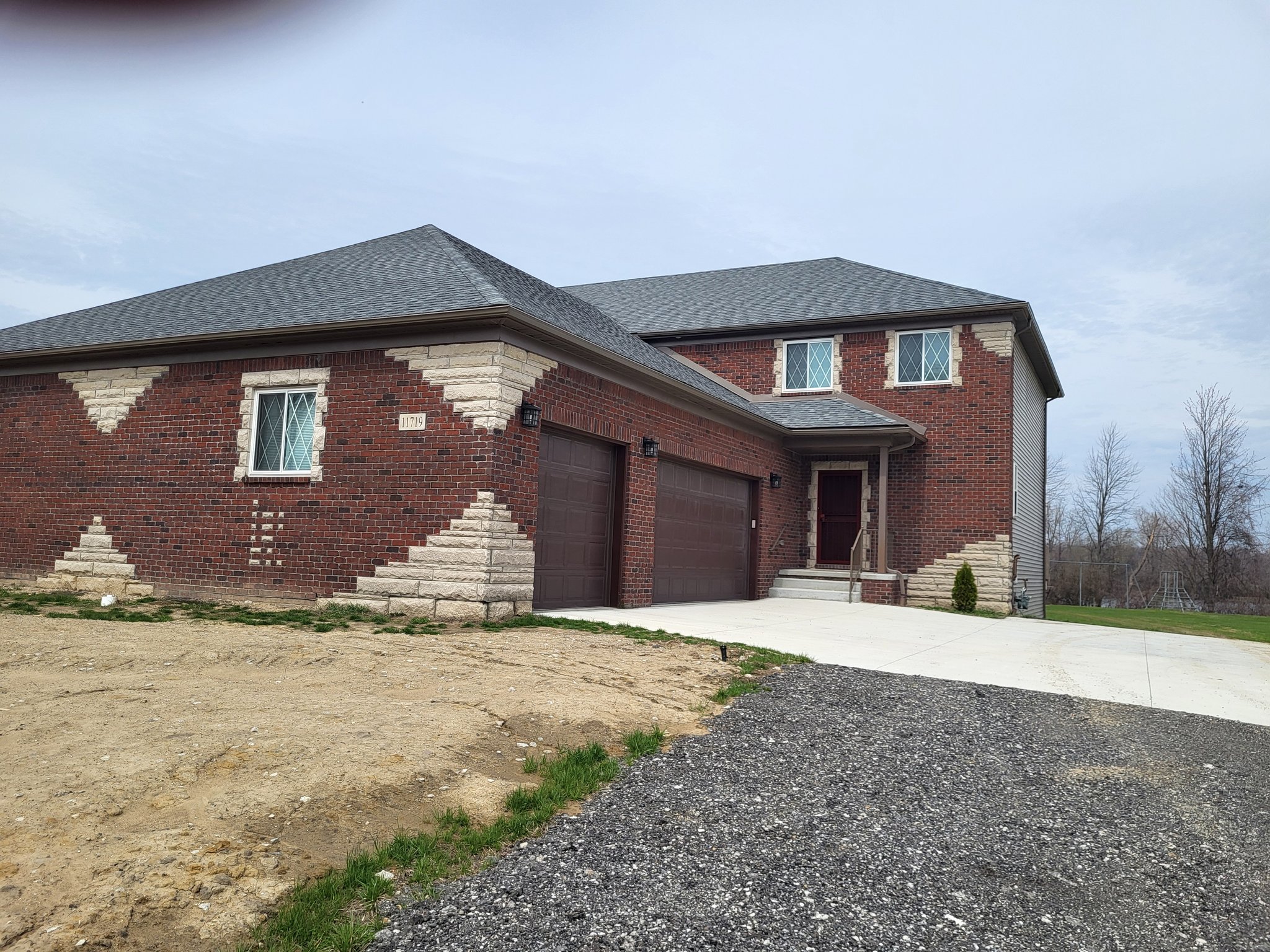 SHELBY TOWNSHIP House: 11719 21 MILE