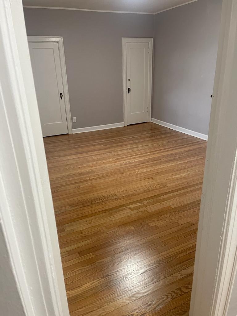 Newark Apartment: 6 Pomona Ave
