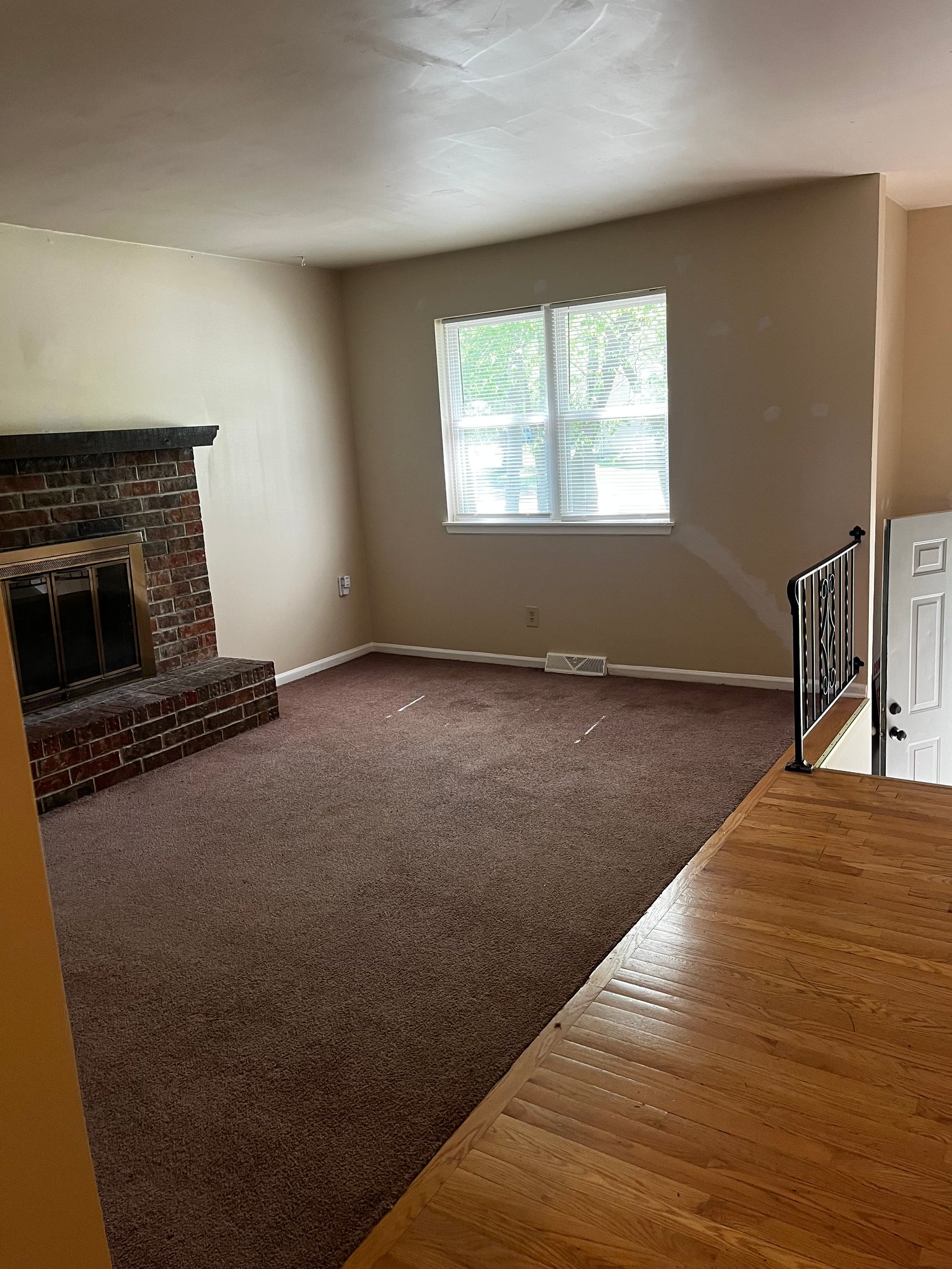 Lenexa Townhome: 8939 Caenen Lake Rd