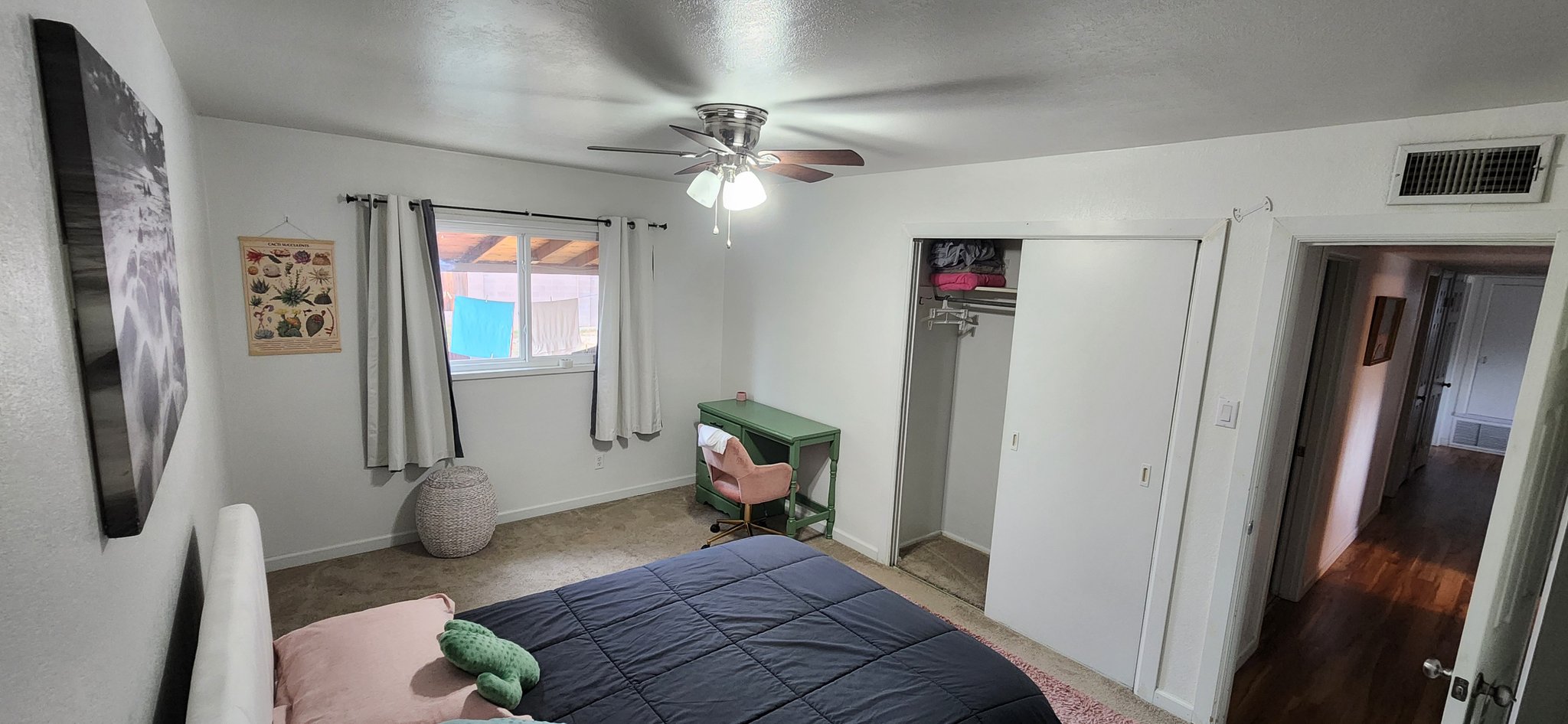 Farmington House: 1008 Zuni Drive