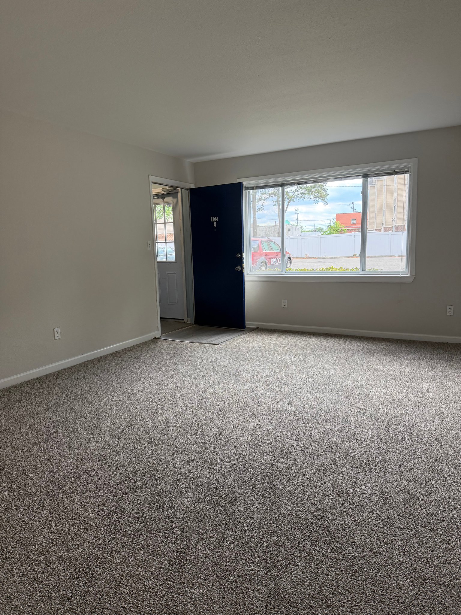 Norfolk Apartment: 2412 Azalea Garden Road