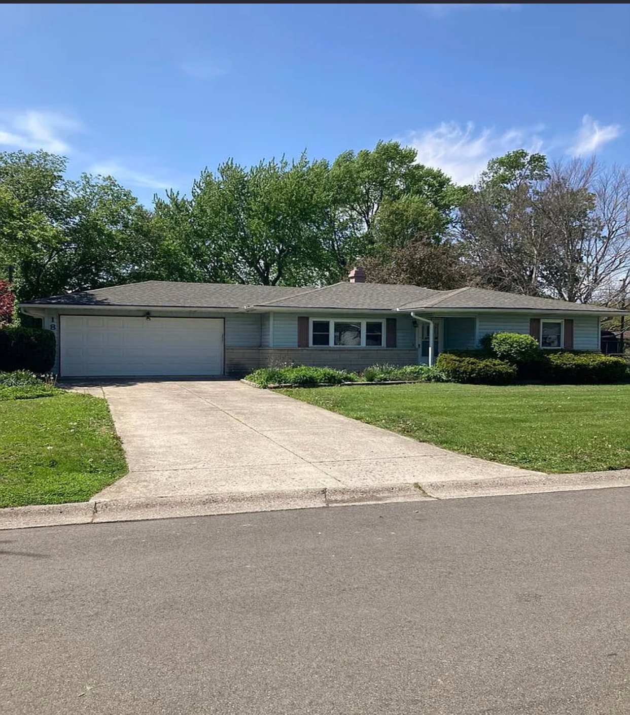 Muncie House: 1810 W Northfield Dr