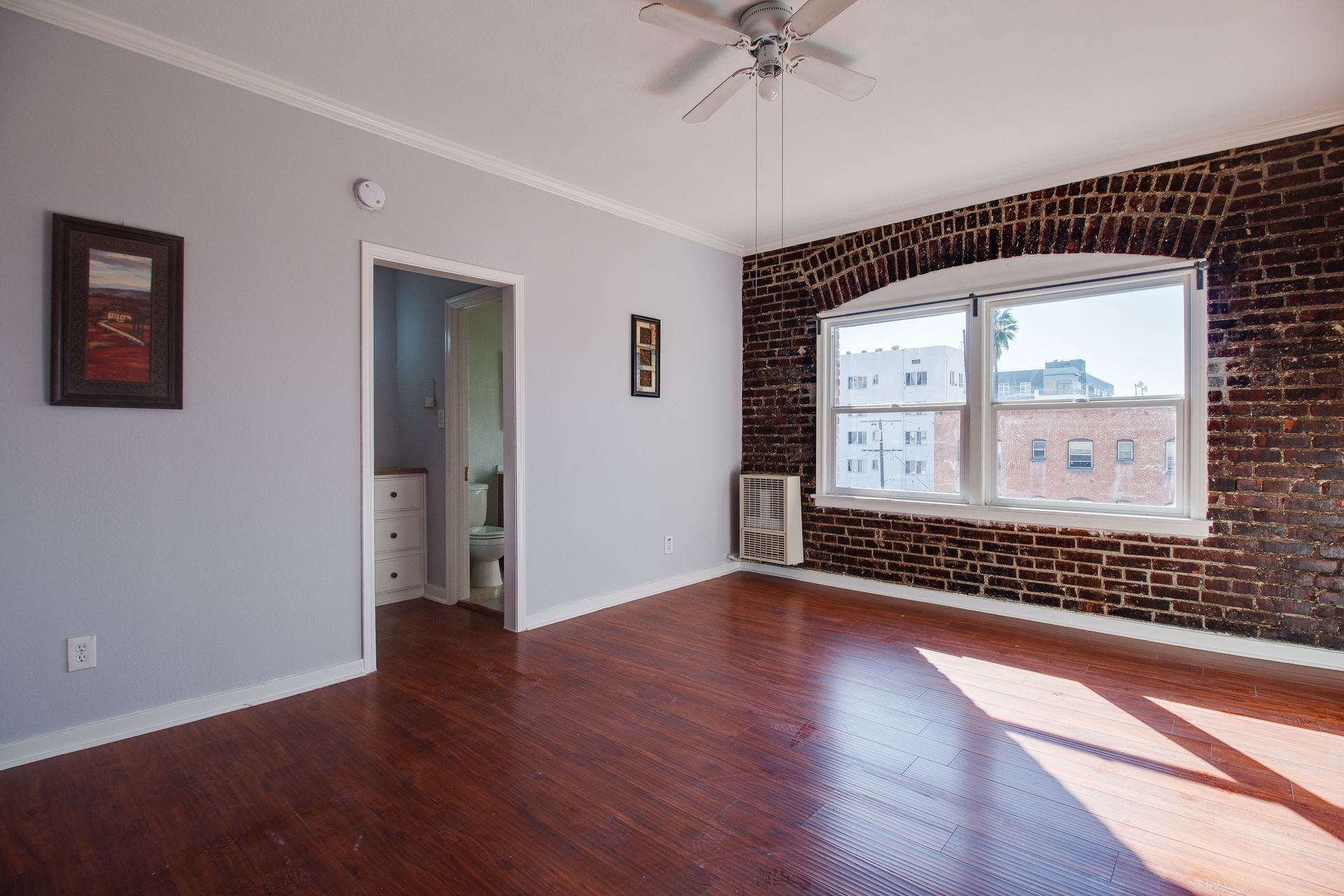Los Angeles Apartment: 730 S. Catalina St