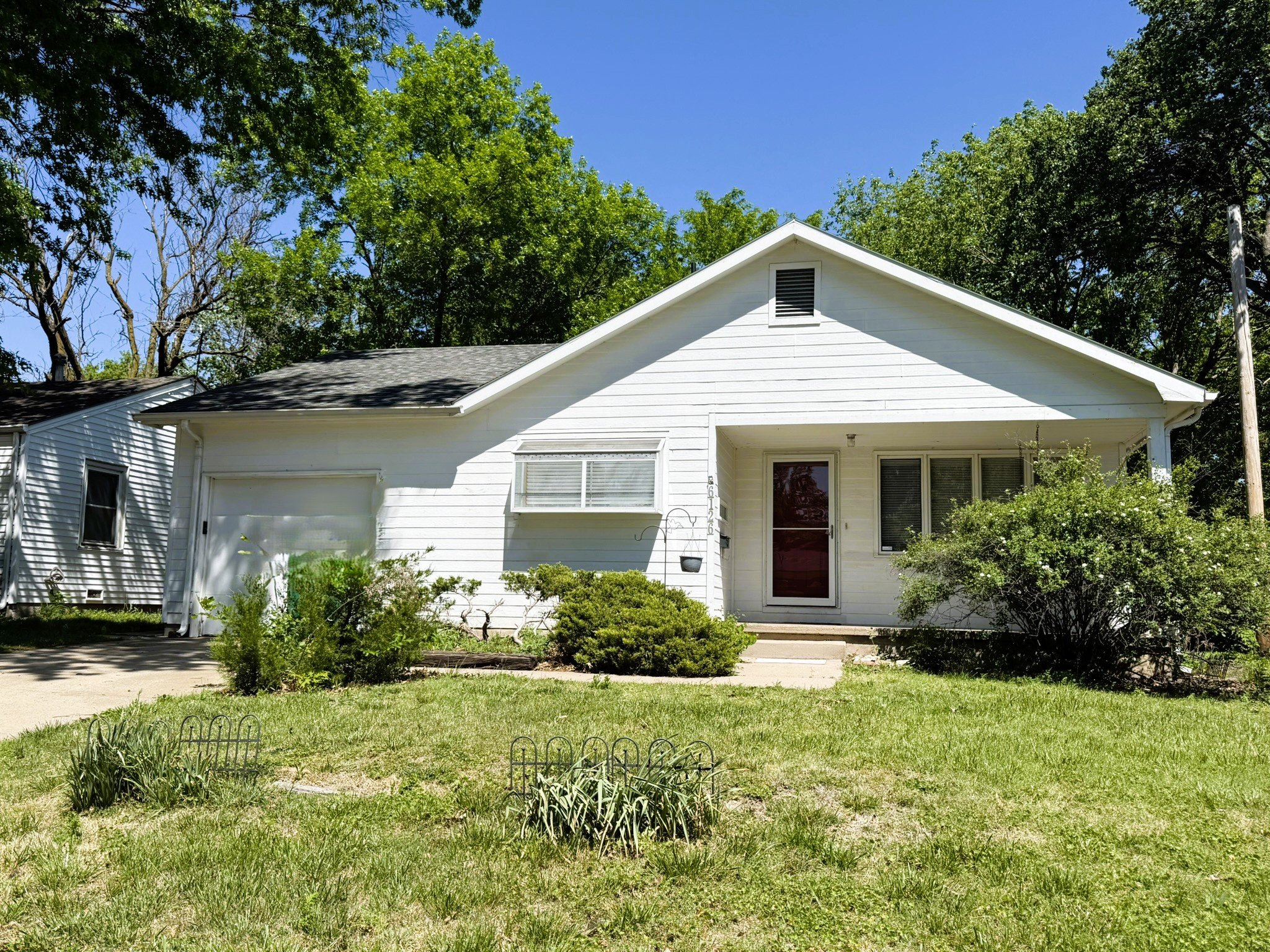 Wichita House: 6126 E Gilbert