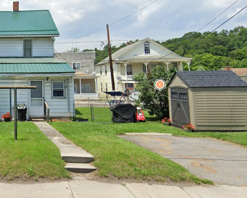 Midland Townhome: 14818 Broadway St