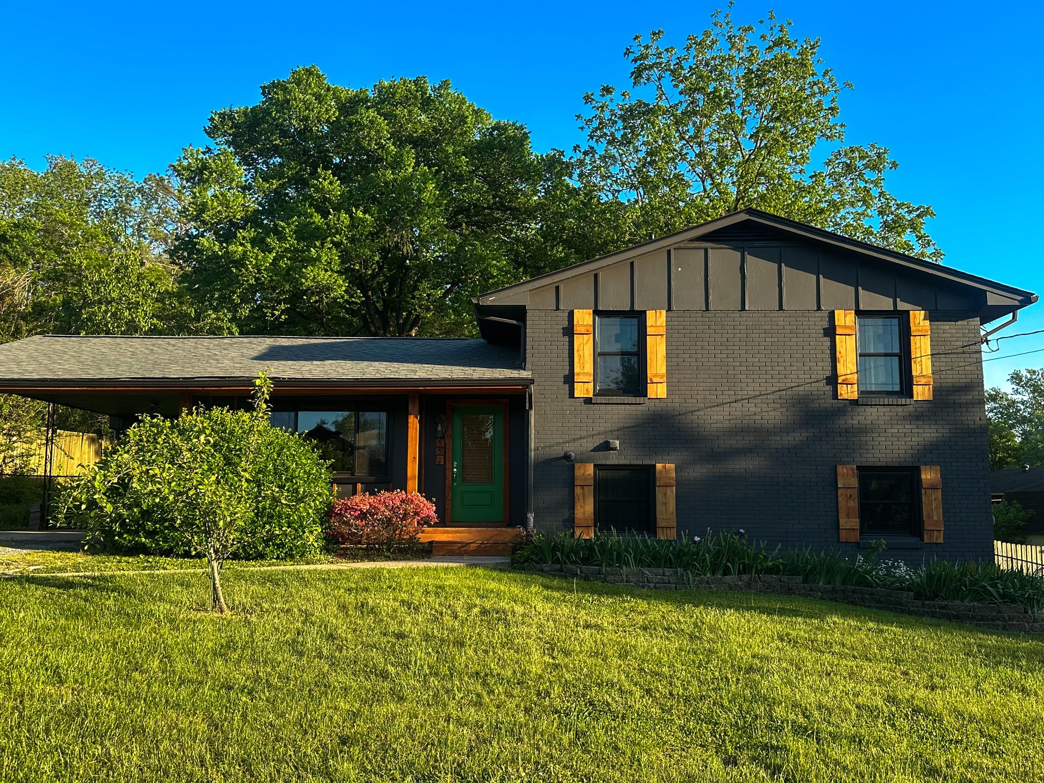 Nashville House: 551 Bonerwood Dr