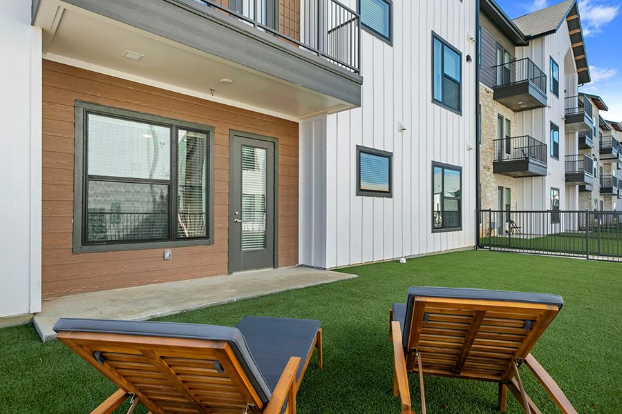 Arlington Apartment: 8200 Glenn Day Dr