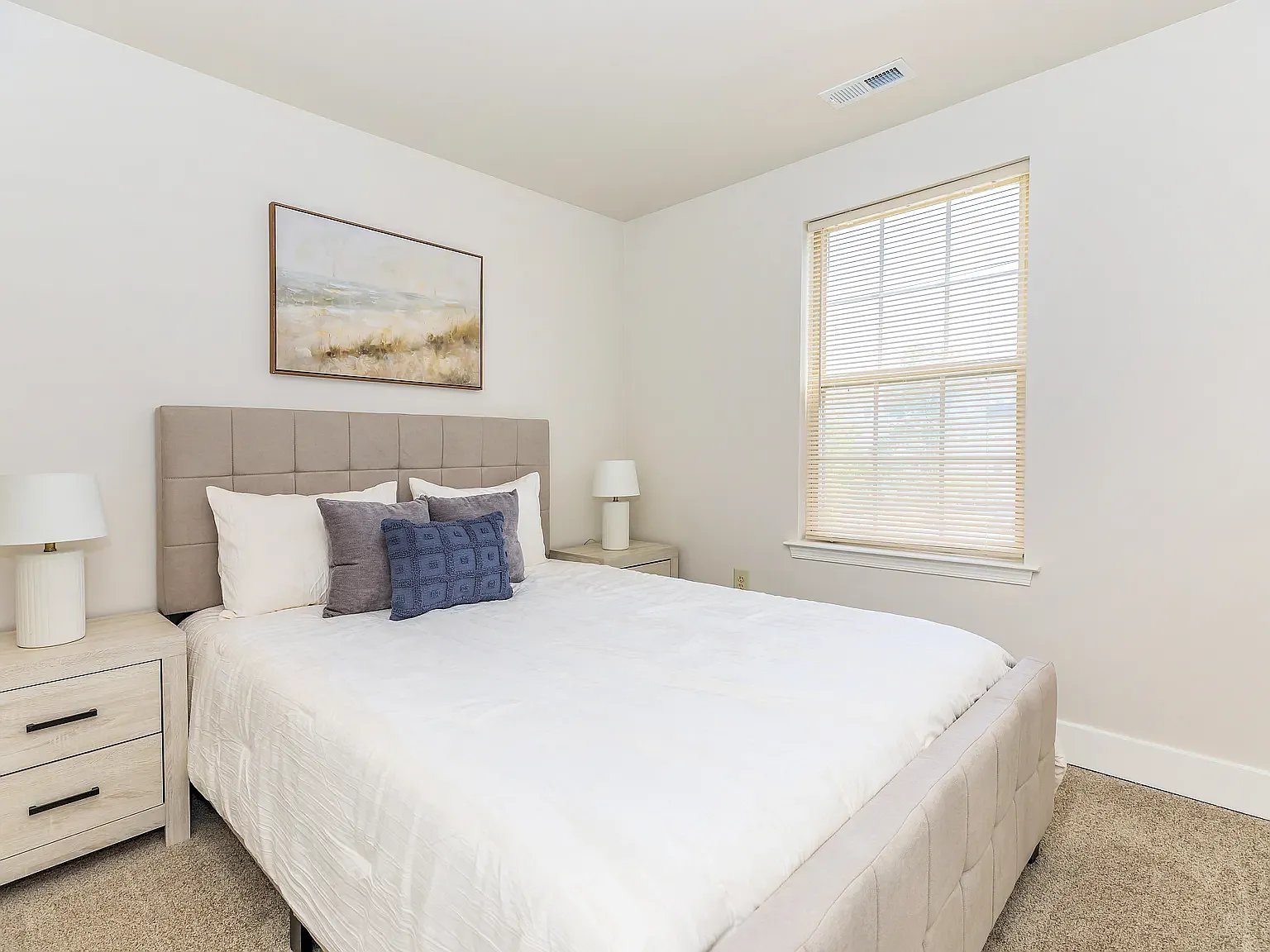 Barrington Apartment: 2101 Reamer Dr, Barrington