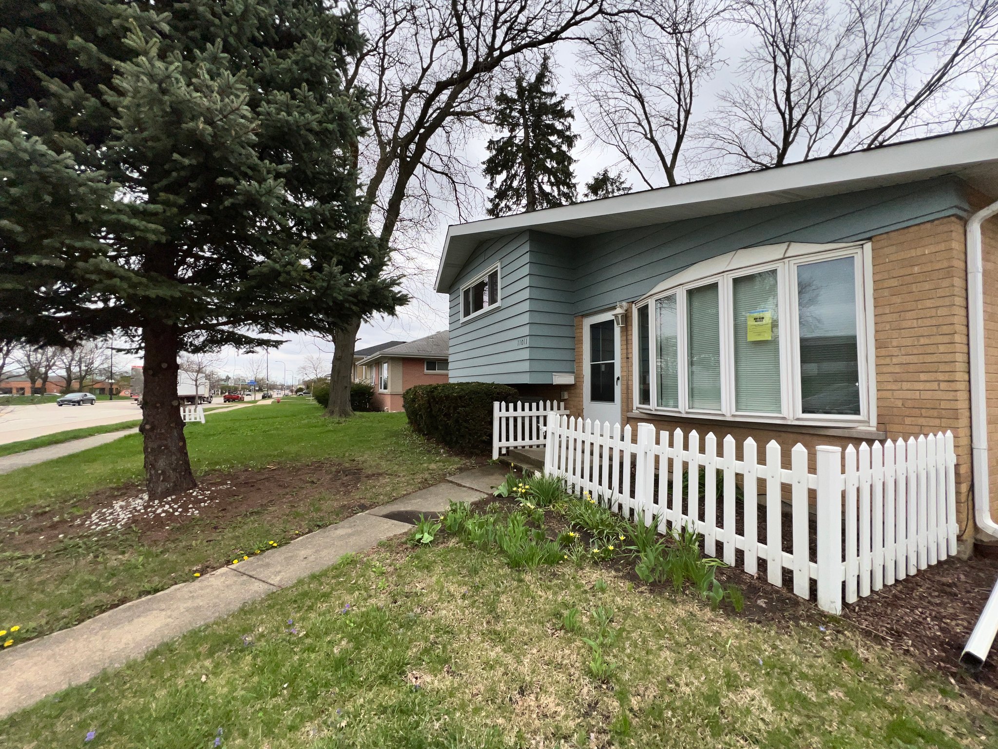 Westchester House: 11011 W Roosevelt Rd