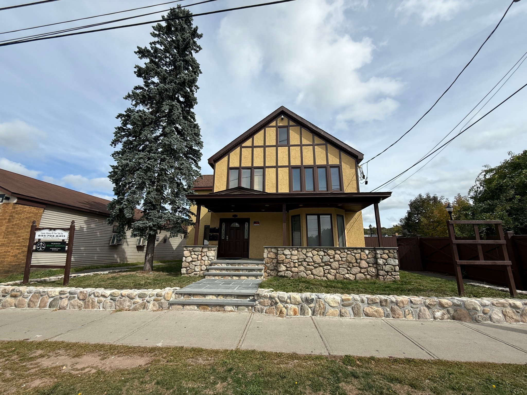 Monticello Other: 504 Broadway