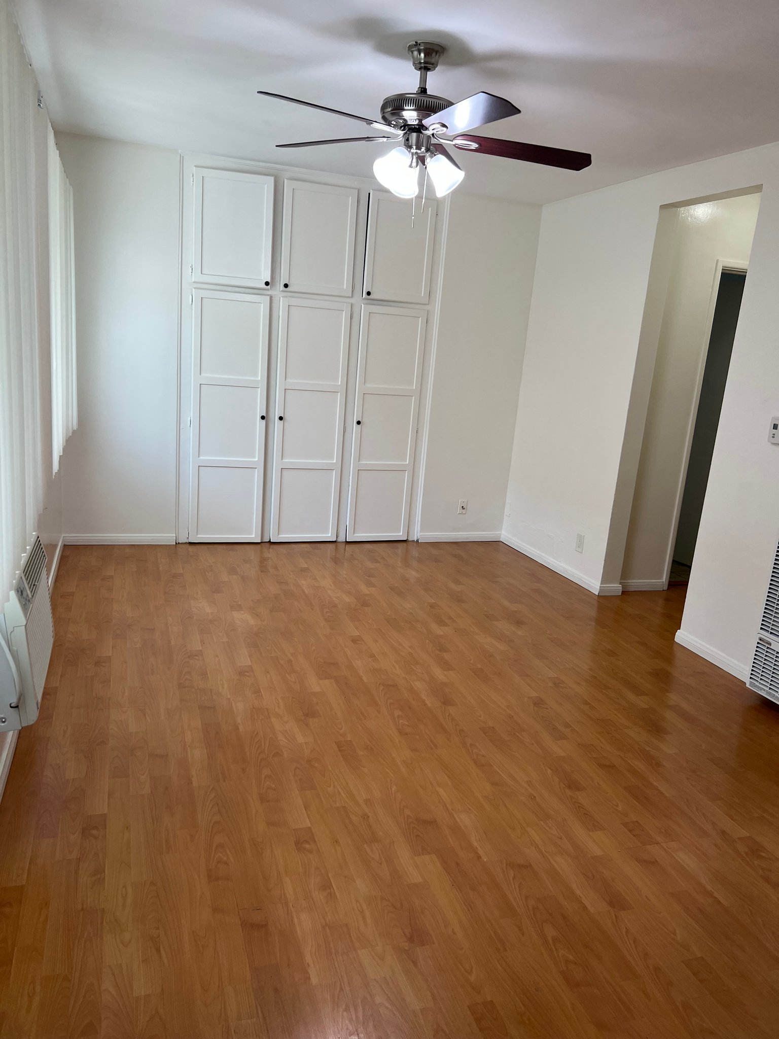 Glendale Apartment: 214 W Maple St