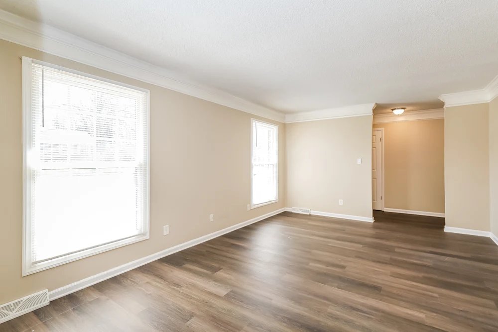 Charlotte House: 4629 Dawnwood Dr