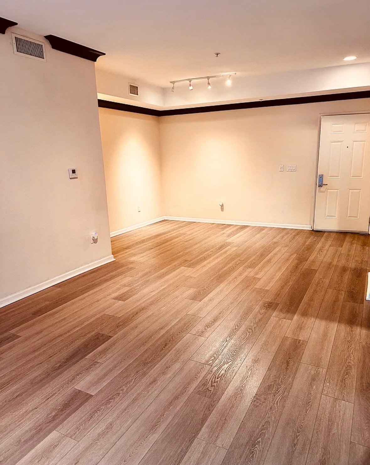 Anaheim Condo: 1801 E. Katella Avenue