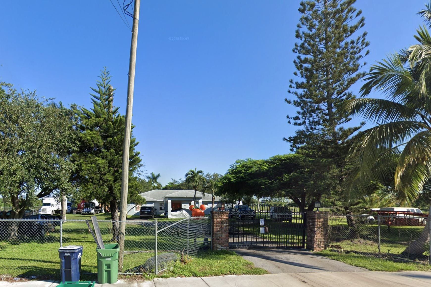 Homestead House: 14755 SW 264th St